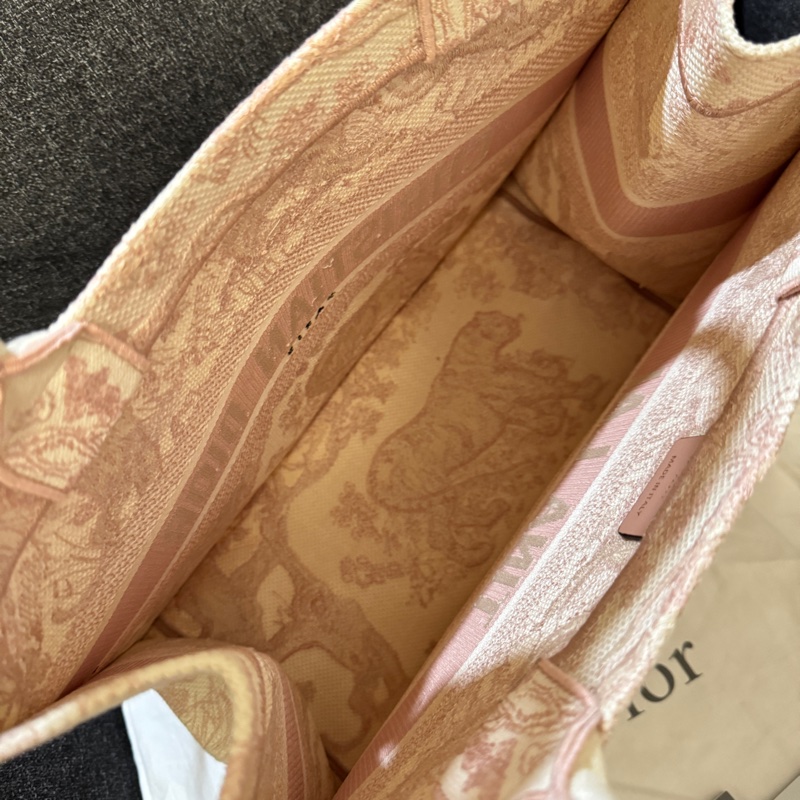 正品 Christian Dior M1296ZTDT 粉白Dior Book Tote 中型托特包-16