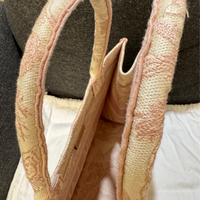 正品 Christian Dior M1296ZTDT 粉白Dior Book Tote 中型托特包-17