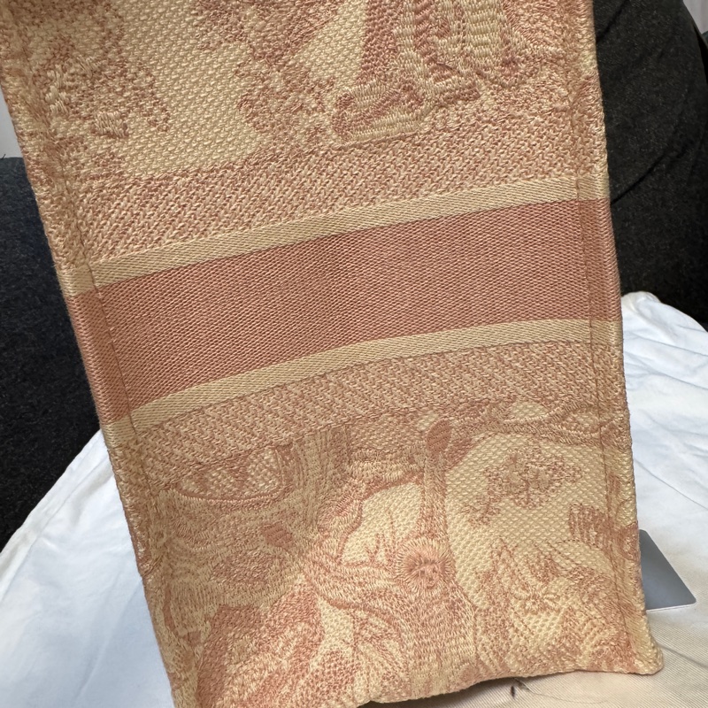 正品 Christian Dior M1296ZTDT 粉白Dior Book Tote 中型托特包-4