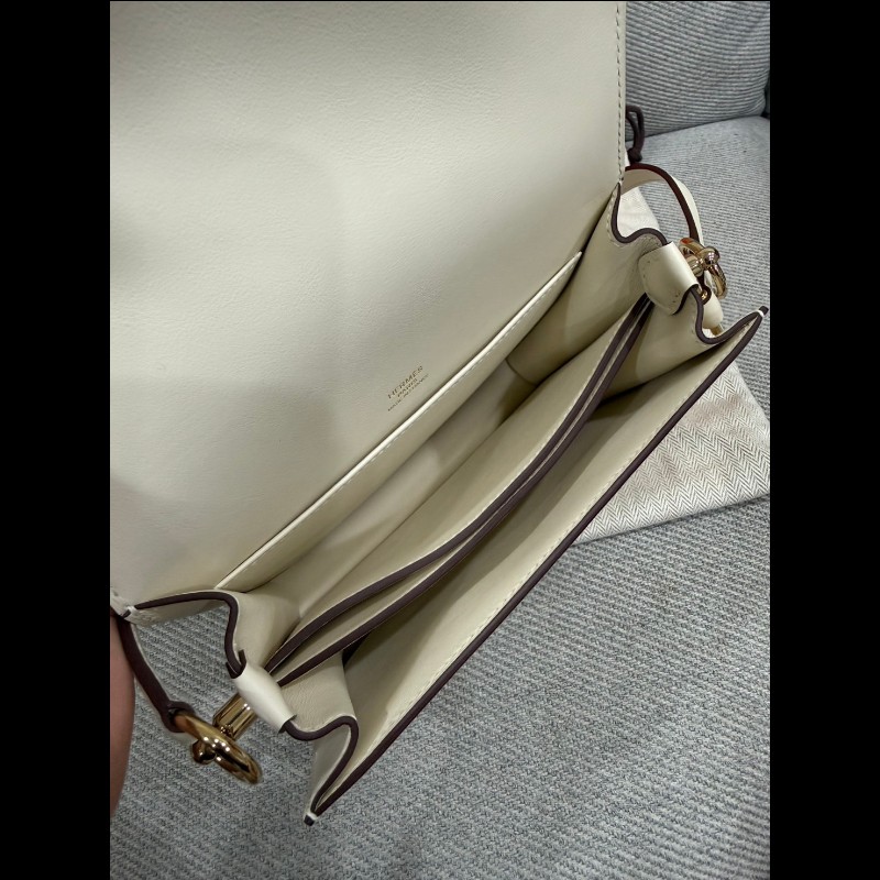 Hermes roulis mini豬鼻子奶油白金扣-4