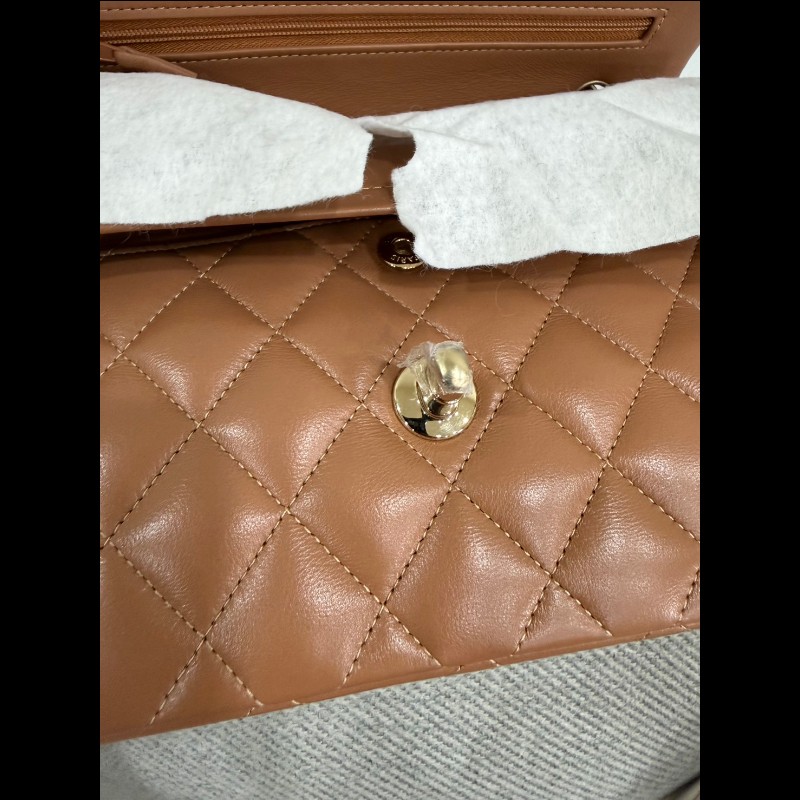 Chanel 經典Cf23焦糖金扣-17