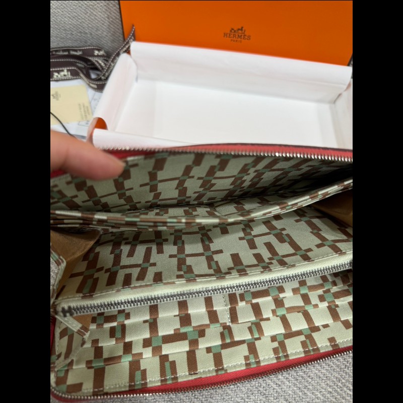 hermes silk in拉鏈長夾-15