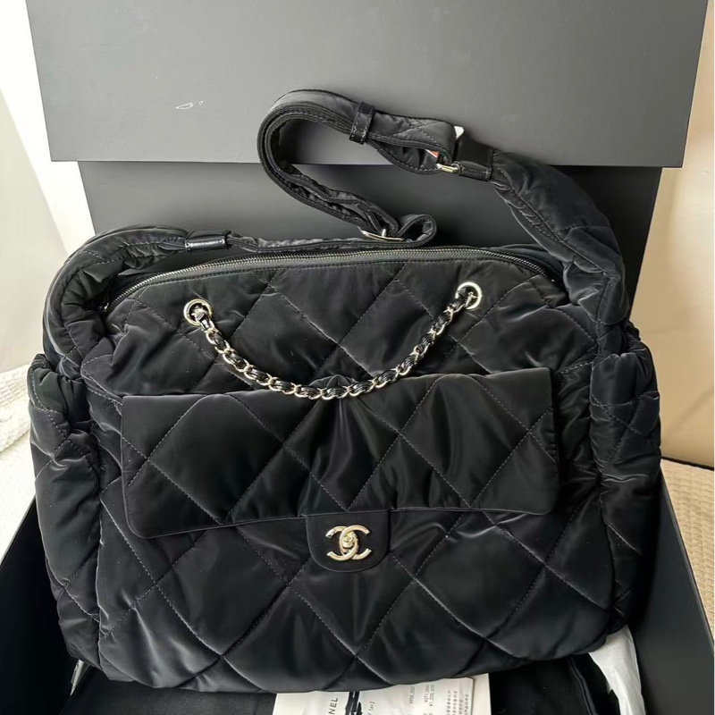 ❄️ CHANEL 25N Coco Neige Hobo 滑雪包 ❄️-0