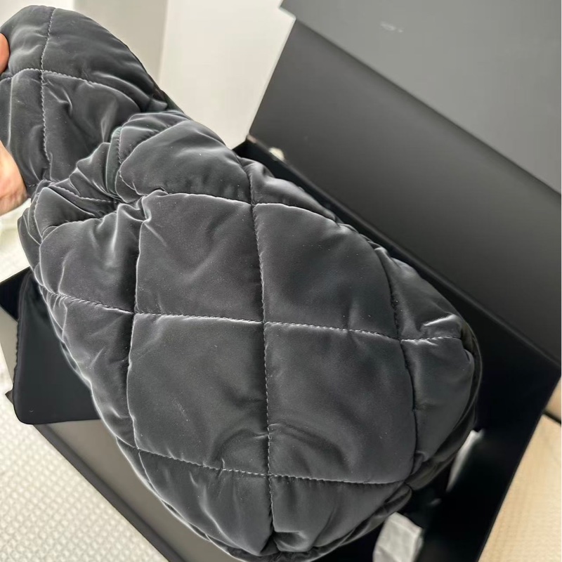 ❄️ CHANEL 25N Coco Neige Hobo 滑雪包 ❄️-2