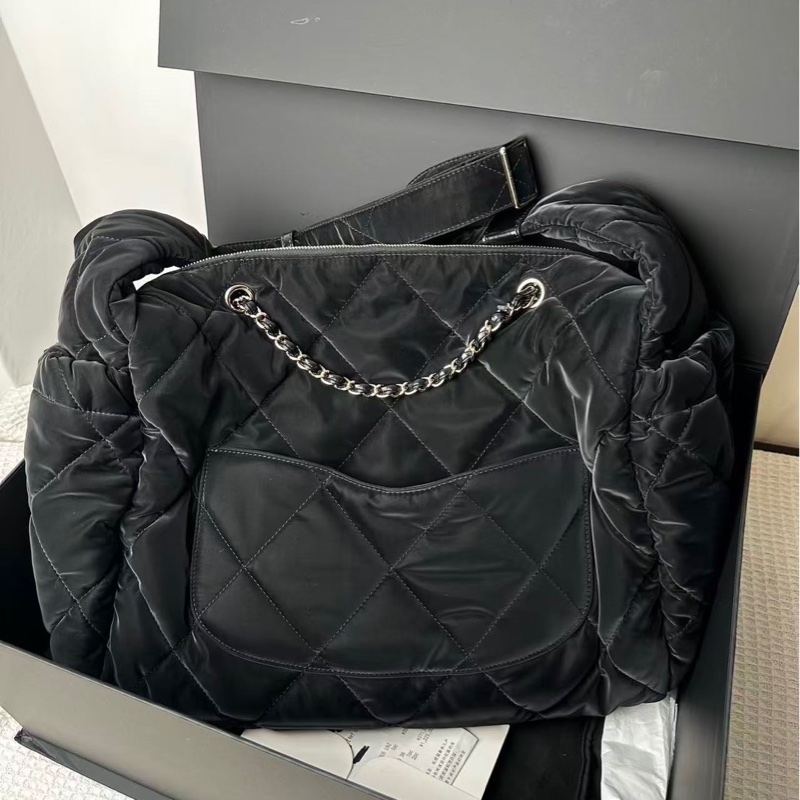 ❄️ CHANEL 25N Coco Neige Hobo 滑雪包 ❄️-4