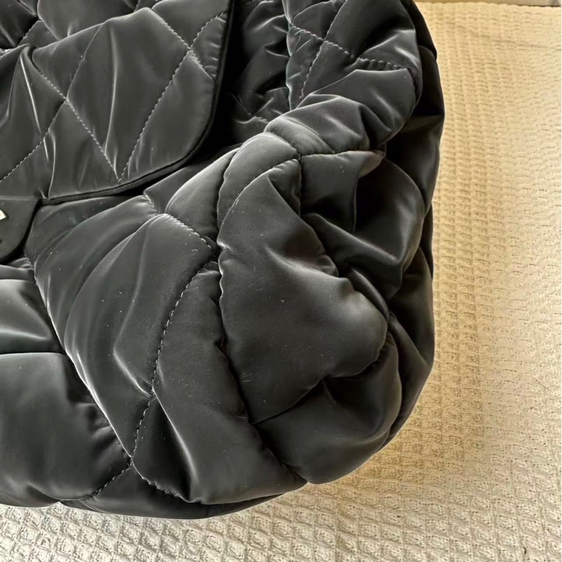 ❄️ CHANEL 25N Coco Neige Hobo 滑雪包 ❄️-5