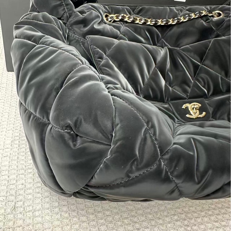 ❄️ CHANEL 25N Coco Neige Hobo 滑雪包 ❄️-6