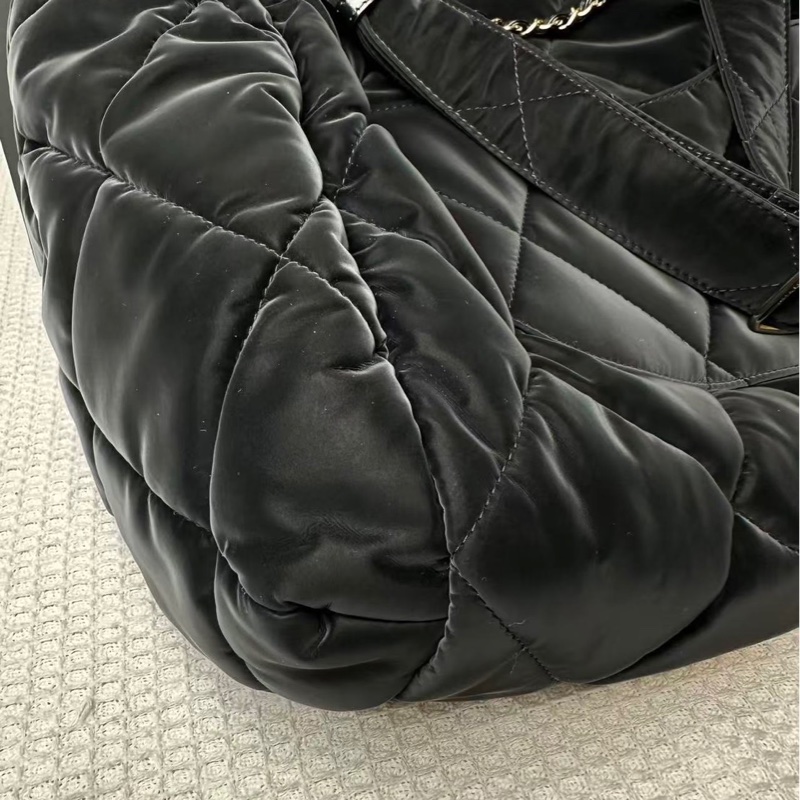 ❄️ CHANEL 25N Coco Neige Hobo 滑雪包 ❄️-8