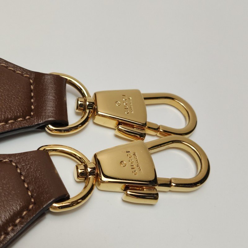 Gucci 牛皮雙G老花皮標Logo斜背包行李箱包-13