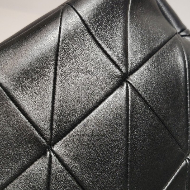 Saint Laurent Jamie 4.3中型羊皮純色YSL標誌單肩包-17