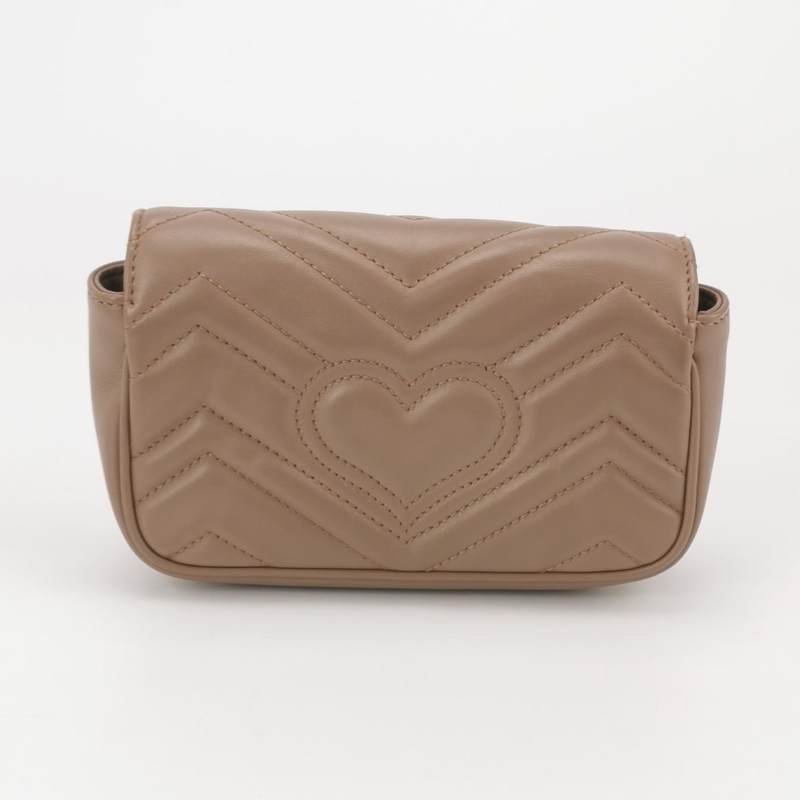 Gucci GG Marmont超迷你牛皮V紋絎縫雙G標誌口蓋包斜背包單肩包-4