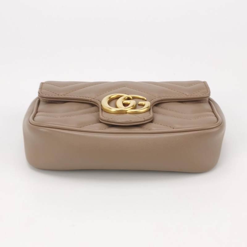 Gucci GG Marmont超迷你牛皮V紋絎縫雙G標誌口蓋包斜背包單肩包-5