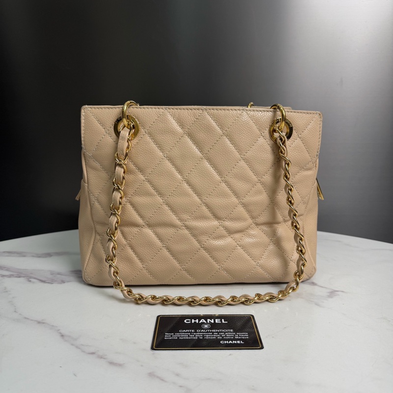 Chanel香奈兒14開奶茶色金色五金荔枝紋牛皮GSP手提單肩斜挎包，尺寸24.5×18cm 附件：卡-1