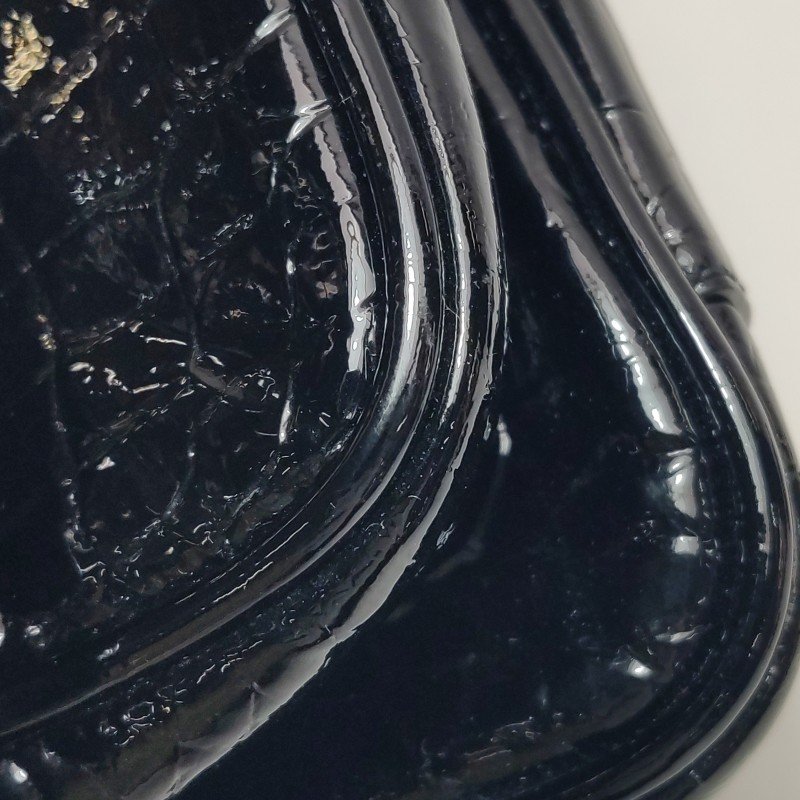 Saint Laurent Niki小號漆皮鱷魚紋YSL標誌肩包-23