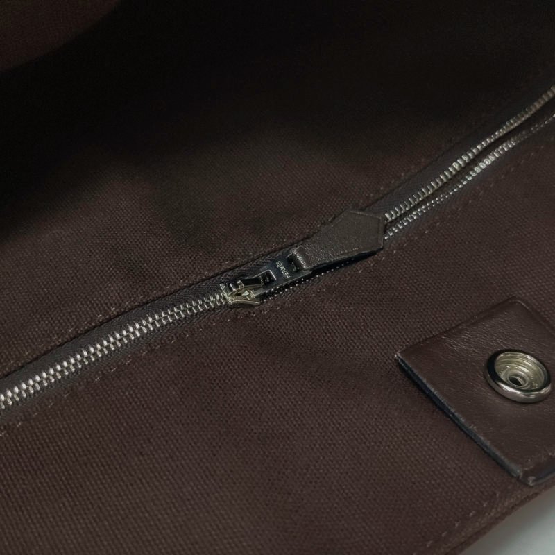 Hermes Troca Horizo​​​​ntal單肩包帆布Evergrain牛皮銀扣紅棕色白色89黑色灰色-12