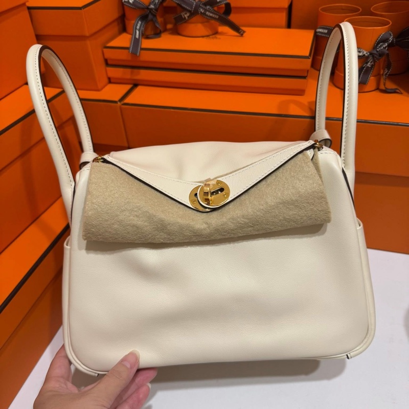 ✨Lindy 26 奶油白金扣 全配 🈶台灣購證正本 99新🤍-1