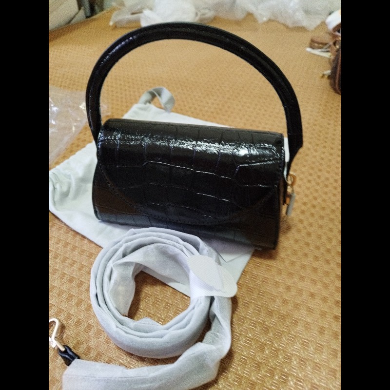 黑色鱷魚皮信封包官網限定版-13