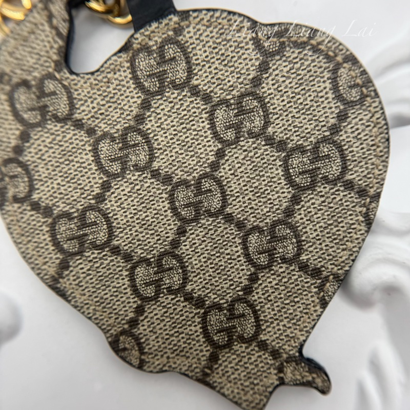 GUCCI GG 古馳Supreme 紅色刺繡心形蛇鏈條掛飾-3