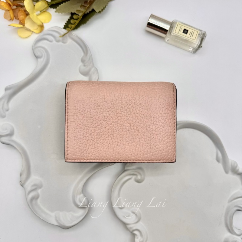 GUCCI經典蜜蜂金屬 LOGO 卡夾 | 短夾-1