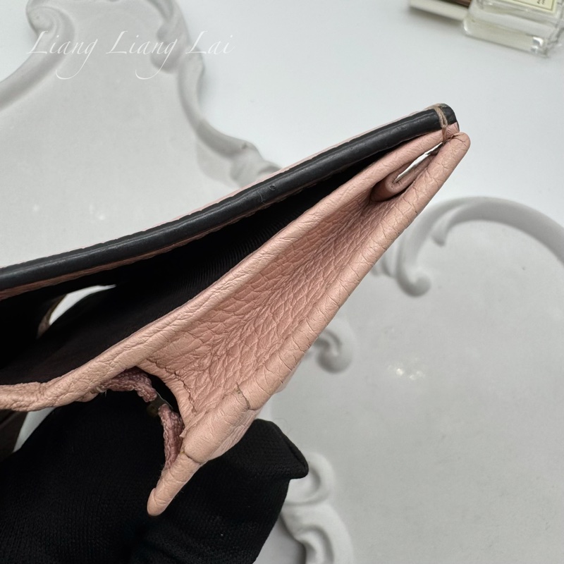 GUCCI經典蜜蜂金屬 LOGO 卡夾 | 短夾-11