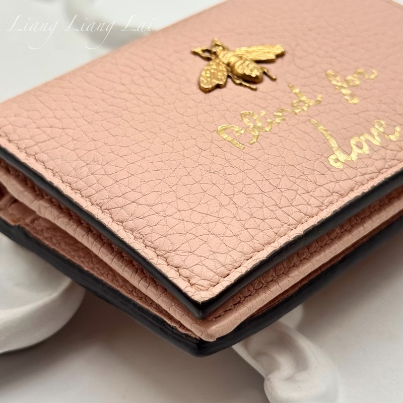 GUCCI經典蜜蜂金屬 LOGO 卡夾 | 短夾-23