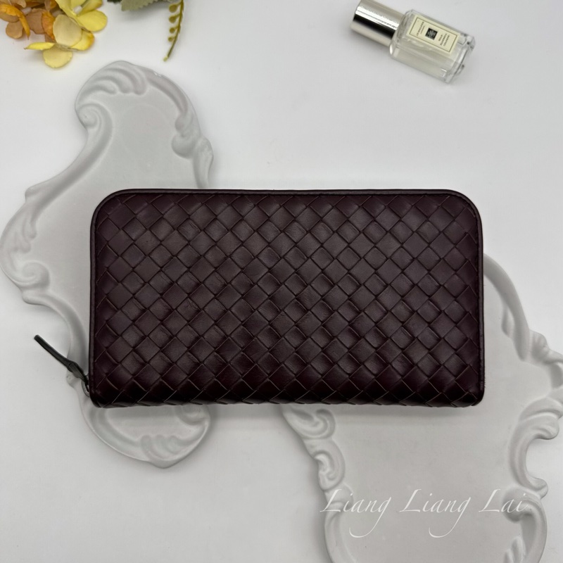 BOTTEGA VENETA BV經典編織小牛皮酒紅色拉鍊長夾-0