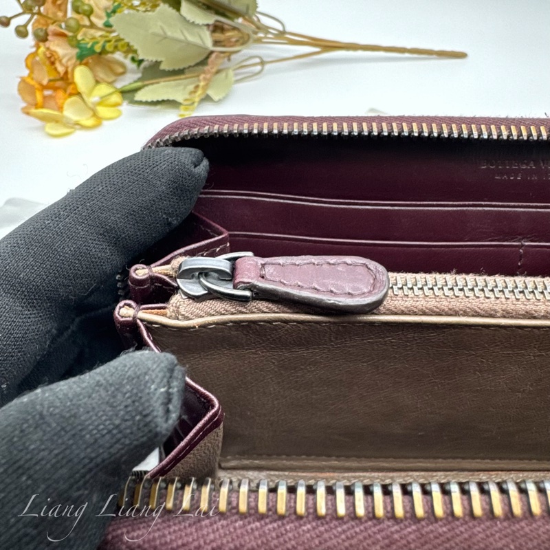 BOTTEGA VENETA BV經典編織小牛皮酒紅色拉鍊長夾-9