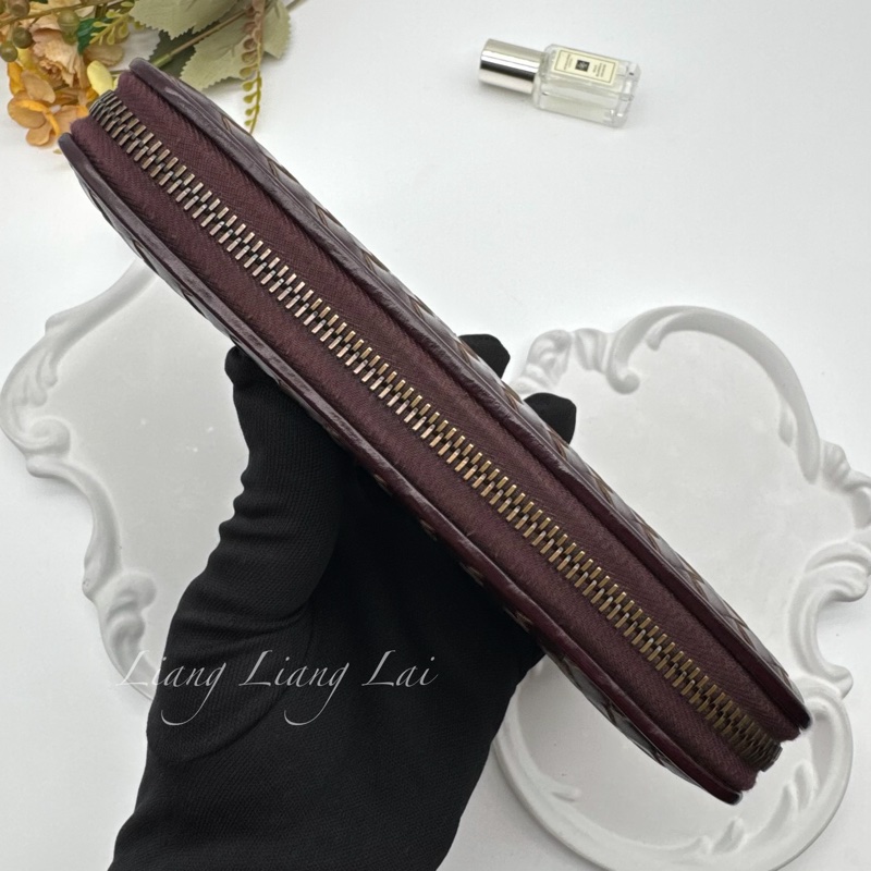 BOTTEGA VENETA BV經典編織小牛皮酒紅色拉鍊長夾-17