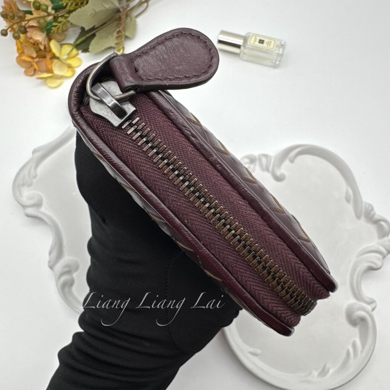 BOTTEGA VENETA BV經典編織小牛皮酒紅色拉鍊長夾-19