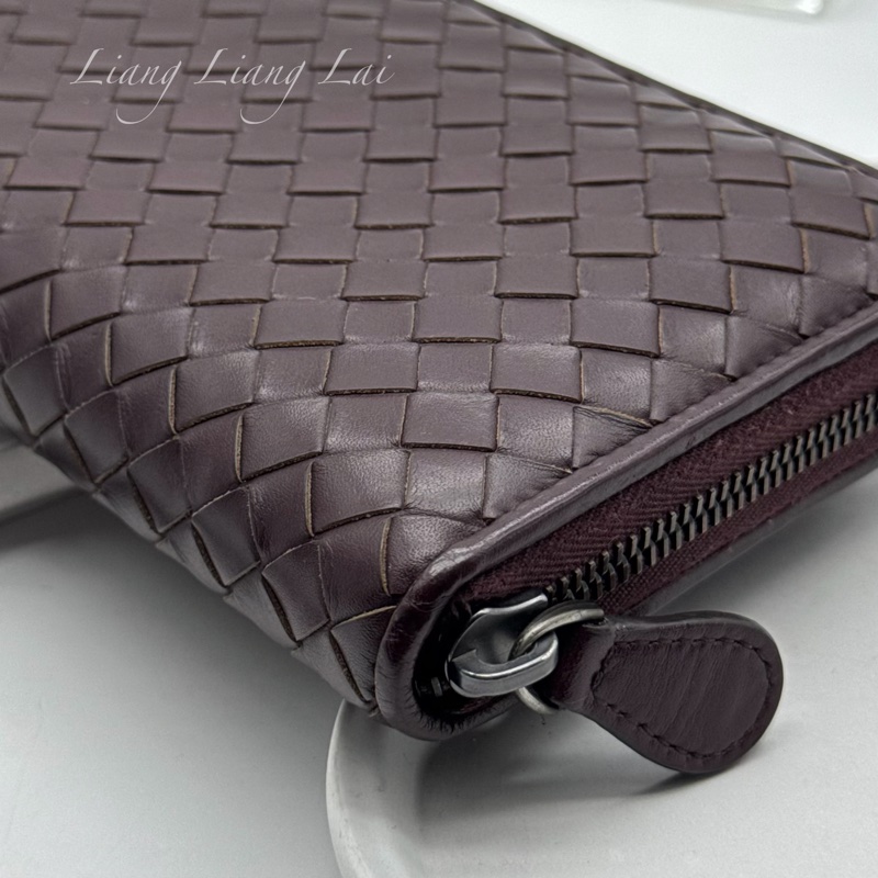 BOTTEGA VENETA BV經典編織小牛皮酒紅色拉鍊長夾-21