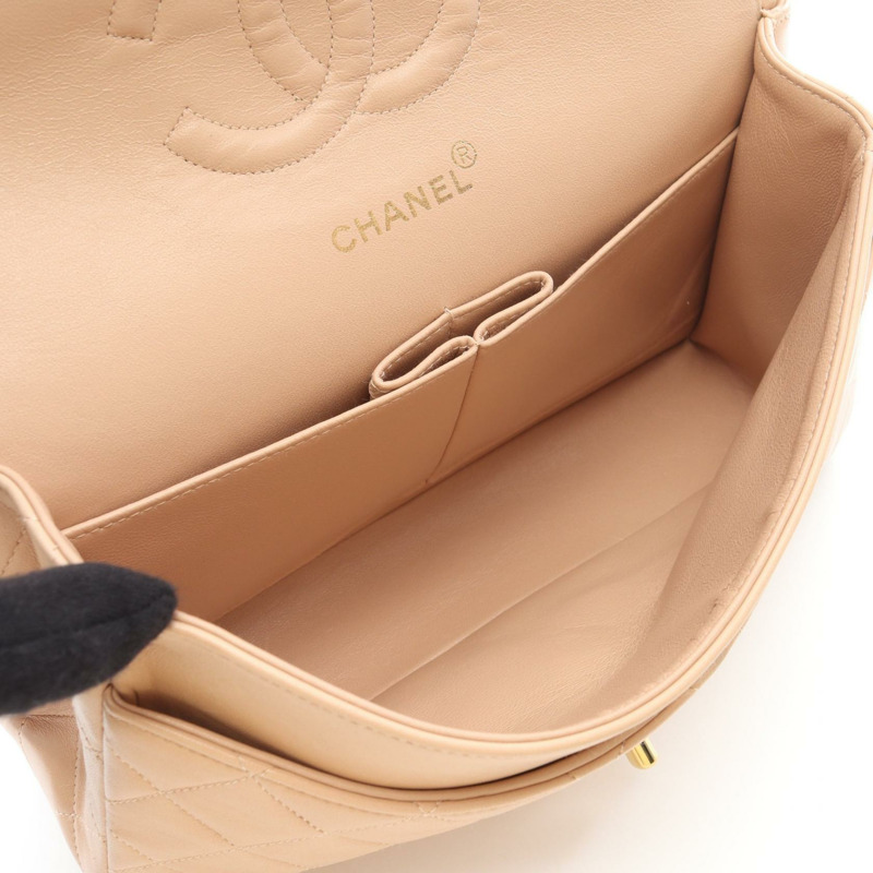 香奈兒 (CHANEL) 絎縫雙蓋鏈條肩背包，羊羔絨米色，金色五金，二手-2