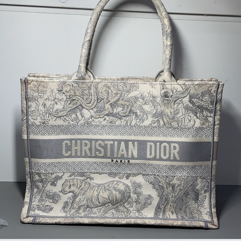 98新DIOR迪奧 BookTote中號茹伊印花老虎圖案 刺繡 托特包Tote包購物袋手提包灰色-10