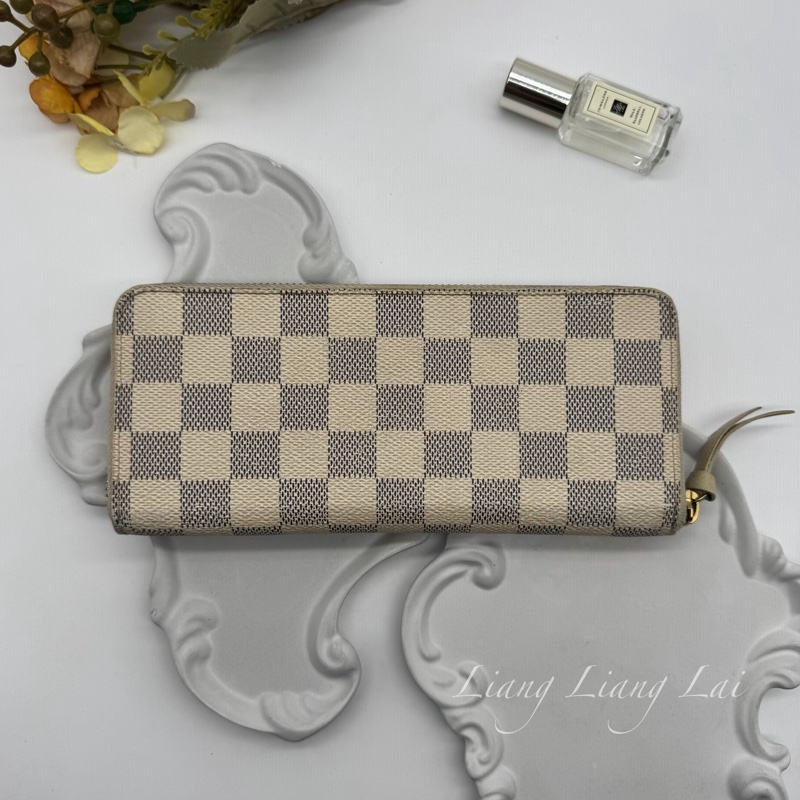 LOUIS VUITTON LV Damier Azur 白棋盤拉鍊長夾-1