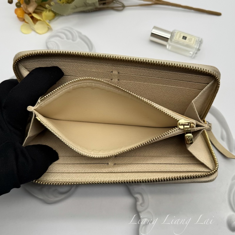 LOUIS VUITTON LV Damier Azur 白棋盤拉鍊長夾-8