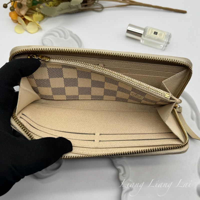 LOUIS VUITTON LV Damier Azur 白棋盤拉鍊長夾-10