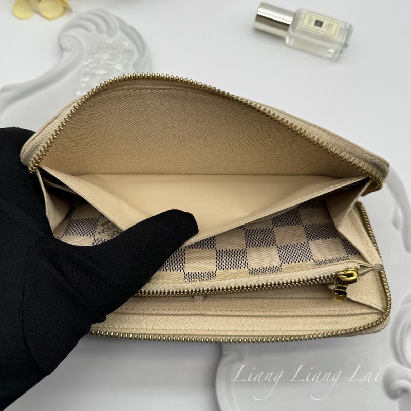 LOUIS VUITTON LV Damier Azur 白棋盤拉鍊長夾-11