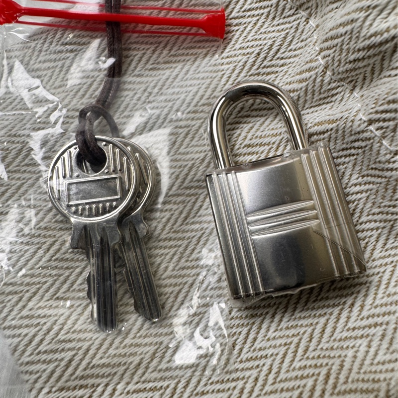 HERMESI8米爾頓 黃TC皮銀釦 PICOTIN18 NEW-16