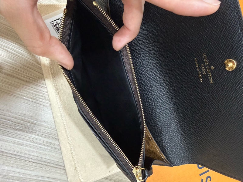 Louis Vuitton LV-Emilie拼色長夾9新-14