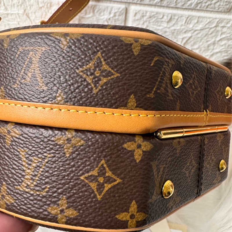 Louis Vuitton 硬圓餅M43514-6