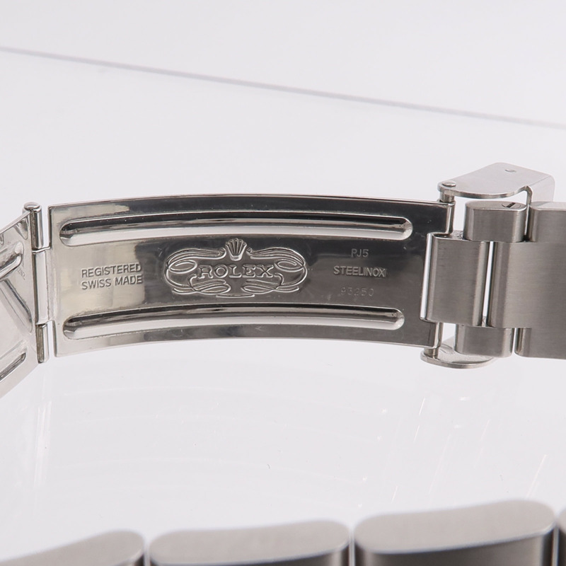 ROLEX Submariner Date 16610LV-8