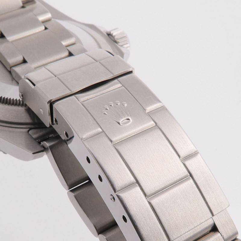 ROLEX Submariner Date 16610LV-10