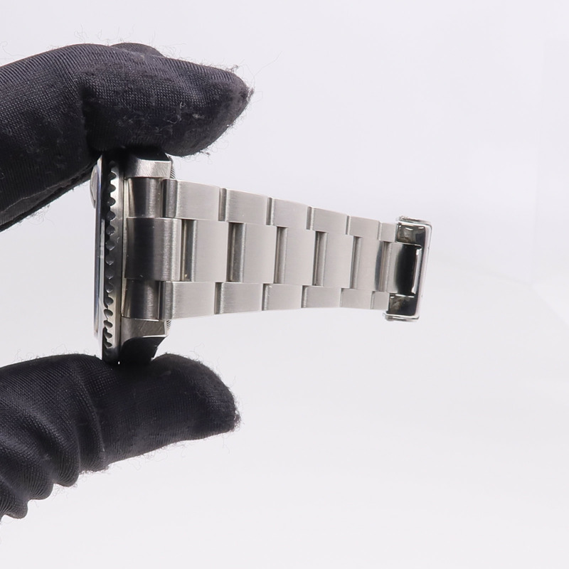 ROLEX Submariner Date 16610LV-12