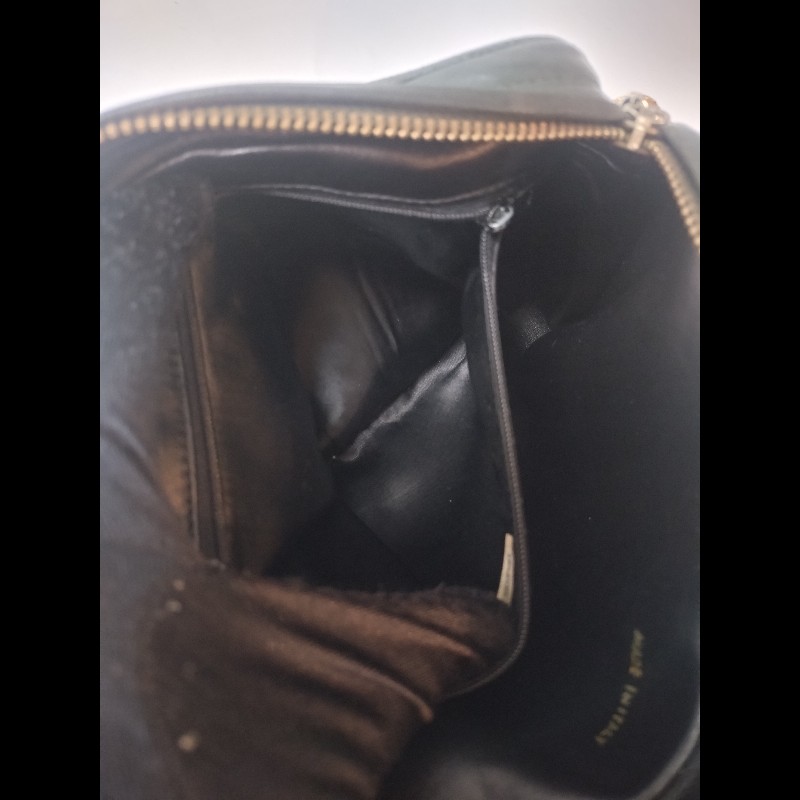 Chanel 金鍊深綠皮革V格斜背相機包-15