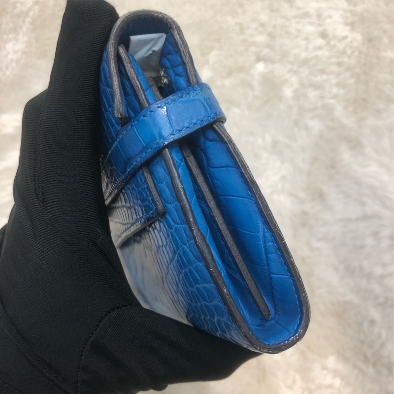 Hermes 電光藍鱷魚皮金扣 Kelly wallet XC424-3