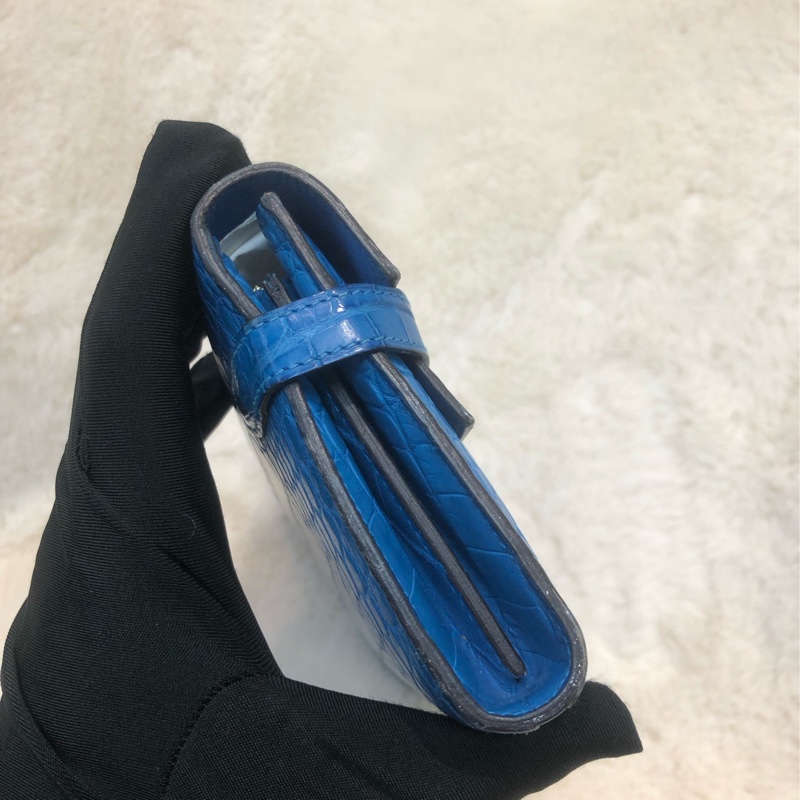Hermes 電光藍鱷魚皮金扣 Kelly wallet XC424-4