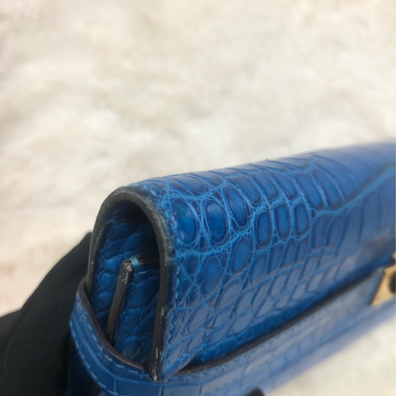 Hermes 電光藍鱷魚皮金扣 Kelly wallet XC424-15