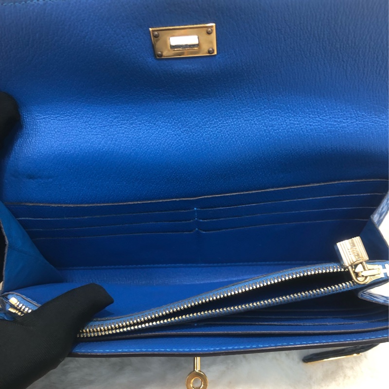 Hermes 電光藍鱷魚皮金扣 Kelly wallet XC424-17