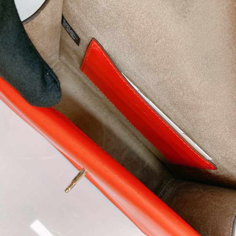 MS0668	Michael Kors 邁可寇斯翻蓋式鍊帶包包 Greenwich Crossbody Saffiano Leather-8