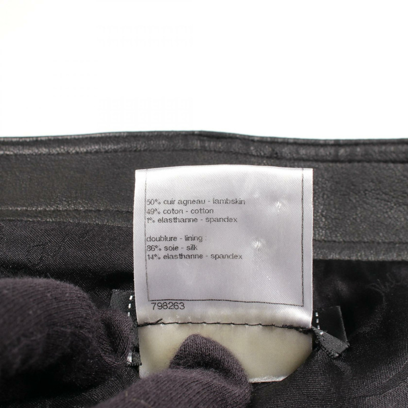 香奈兒 (CHANEL) COCO 標誌紐扣側拉鍊長褲 #36 P41909C00163 黑色皮革二手女裝-3