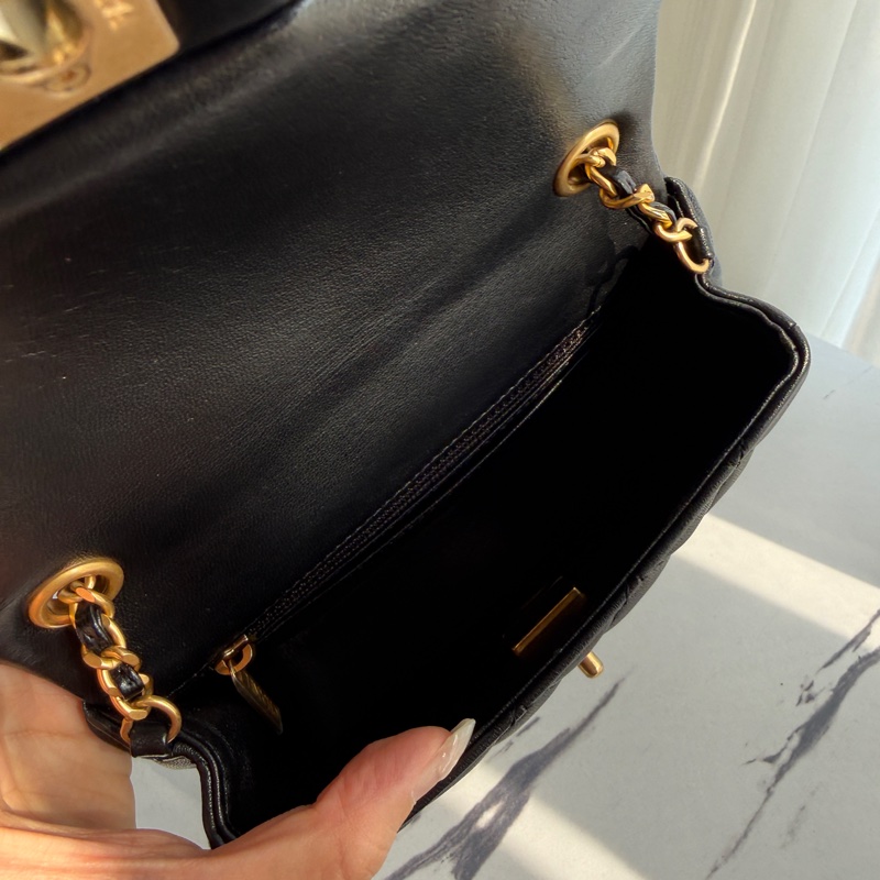 Chanel 可以調節的方胖💕-12